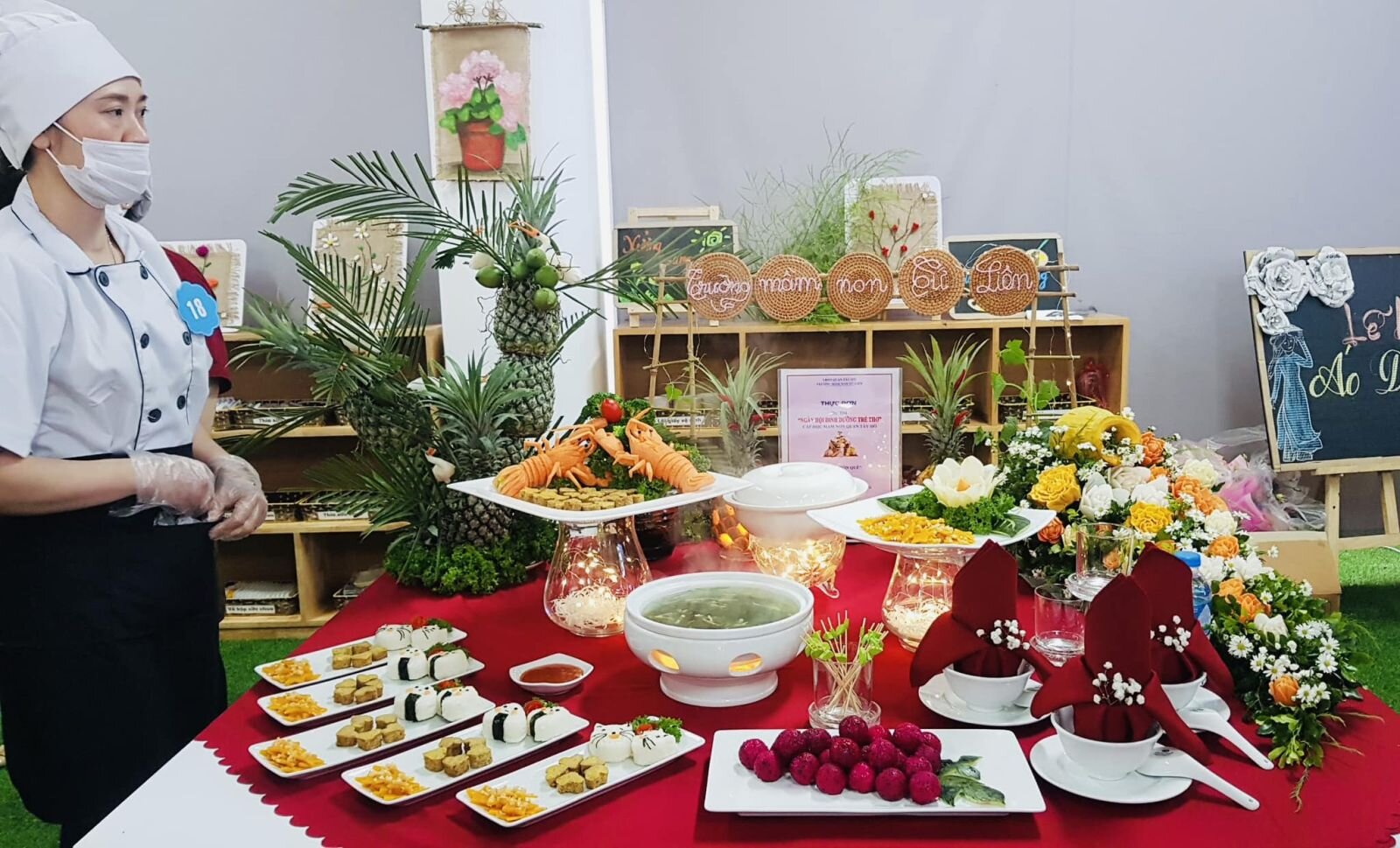 TRƯỜNG MẦM NON TỨ LIÊN ĐẠT GIẢI NHẤT THI XÂY DỰNG THỰC ĐƠN VÀ CHẾ BIẾN MÓN ĂN TẠI