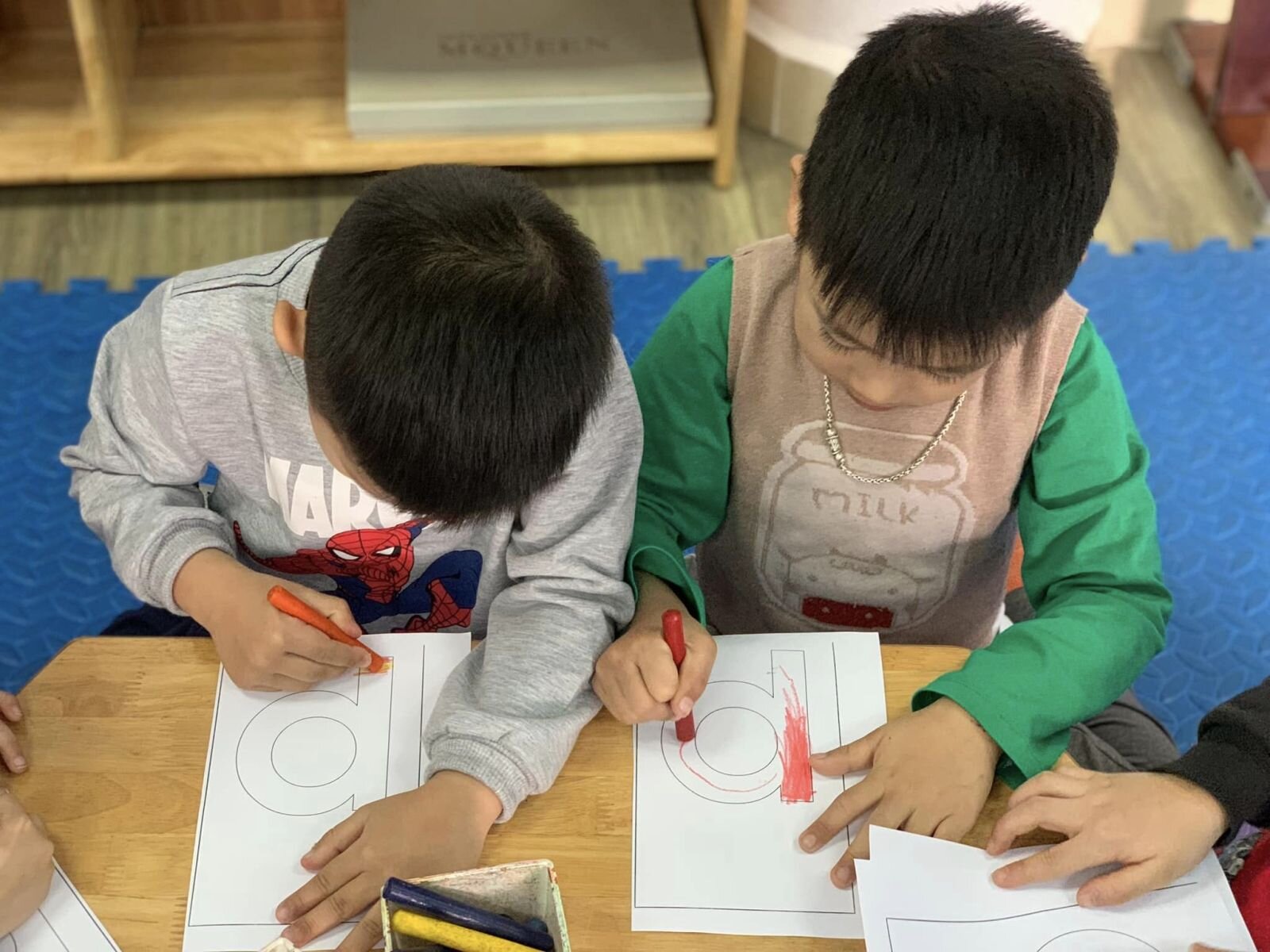 BÉ CHƠI MÀ HỌC.