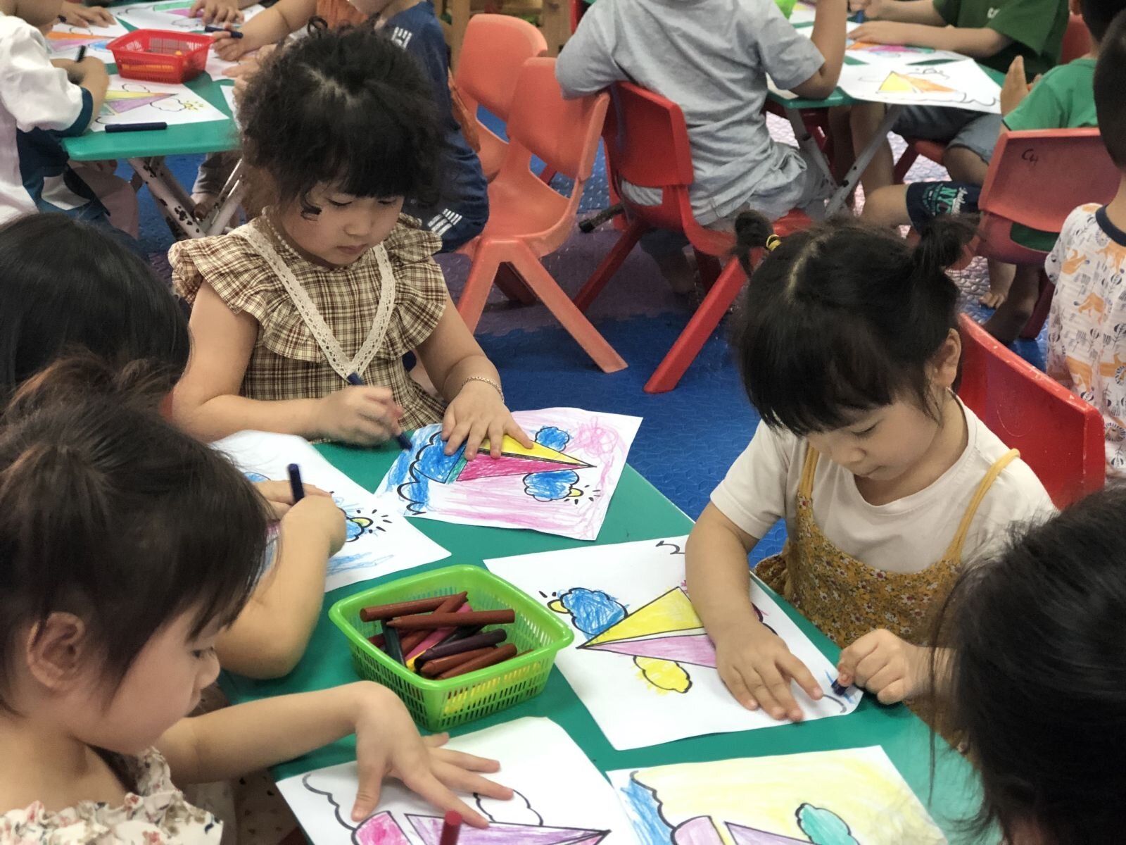 Các bé khối MGB với dự án Biển