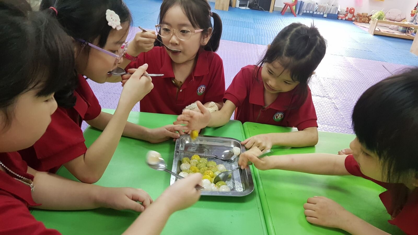 Tết Hàn Thực của các bé khối MGL