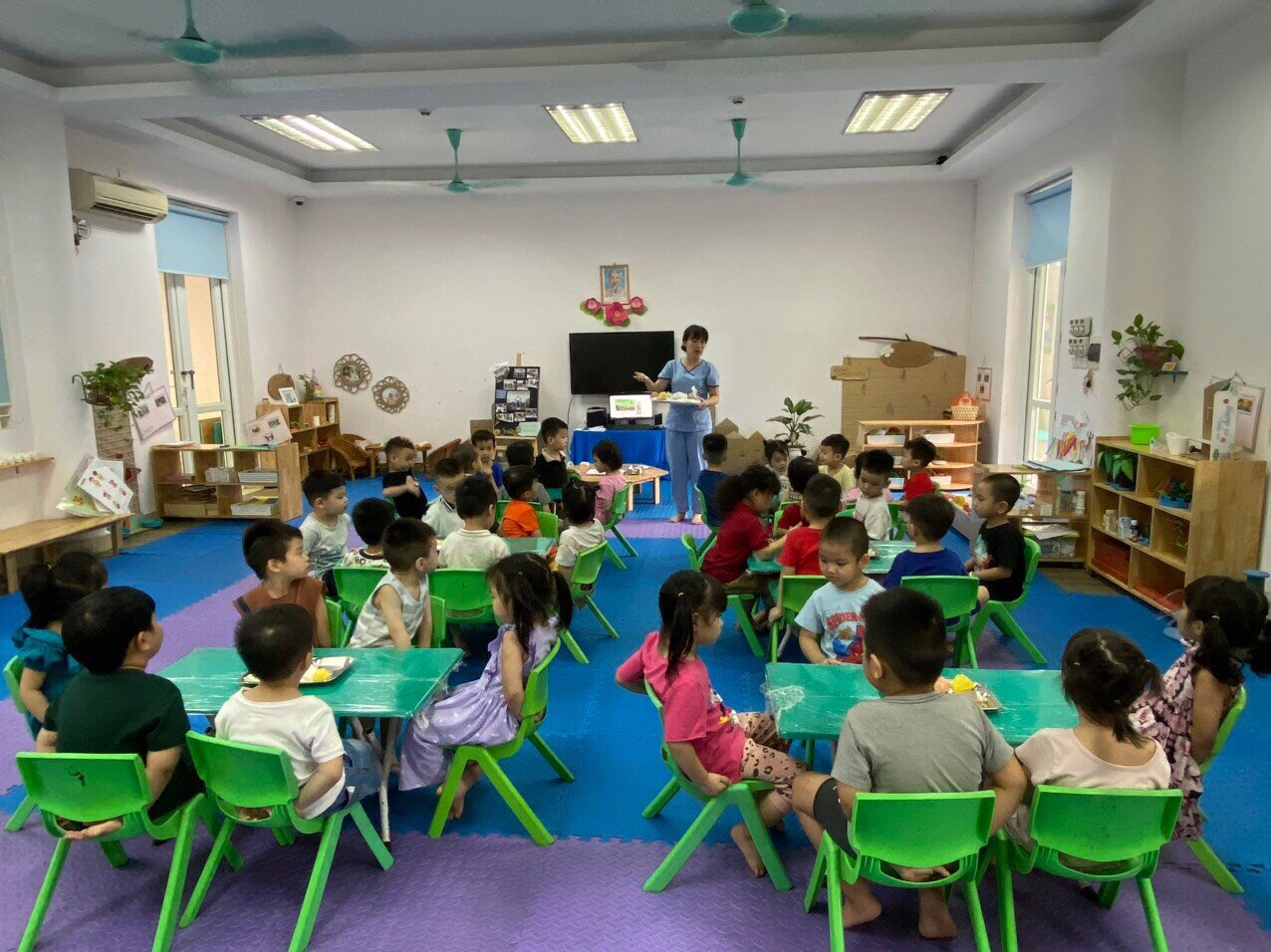 Khối MGB với tết Hàn Thực