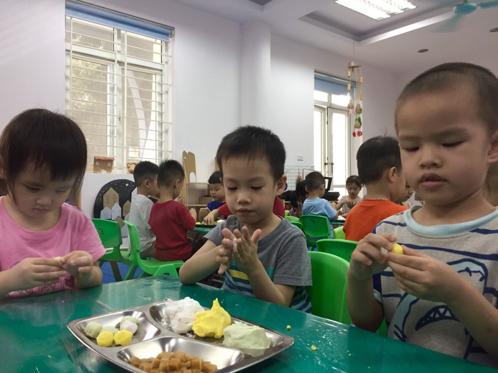 Khối MGB với tết Hàn Thực