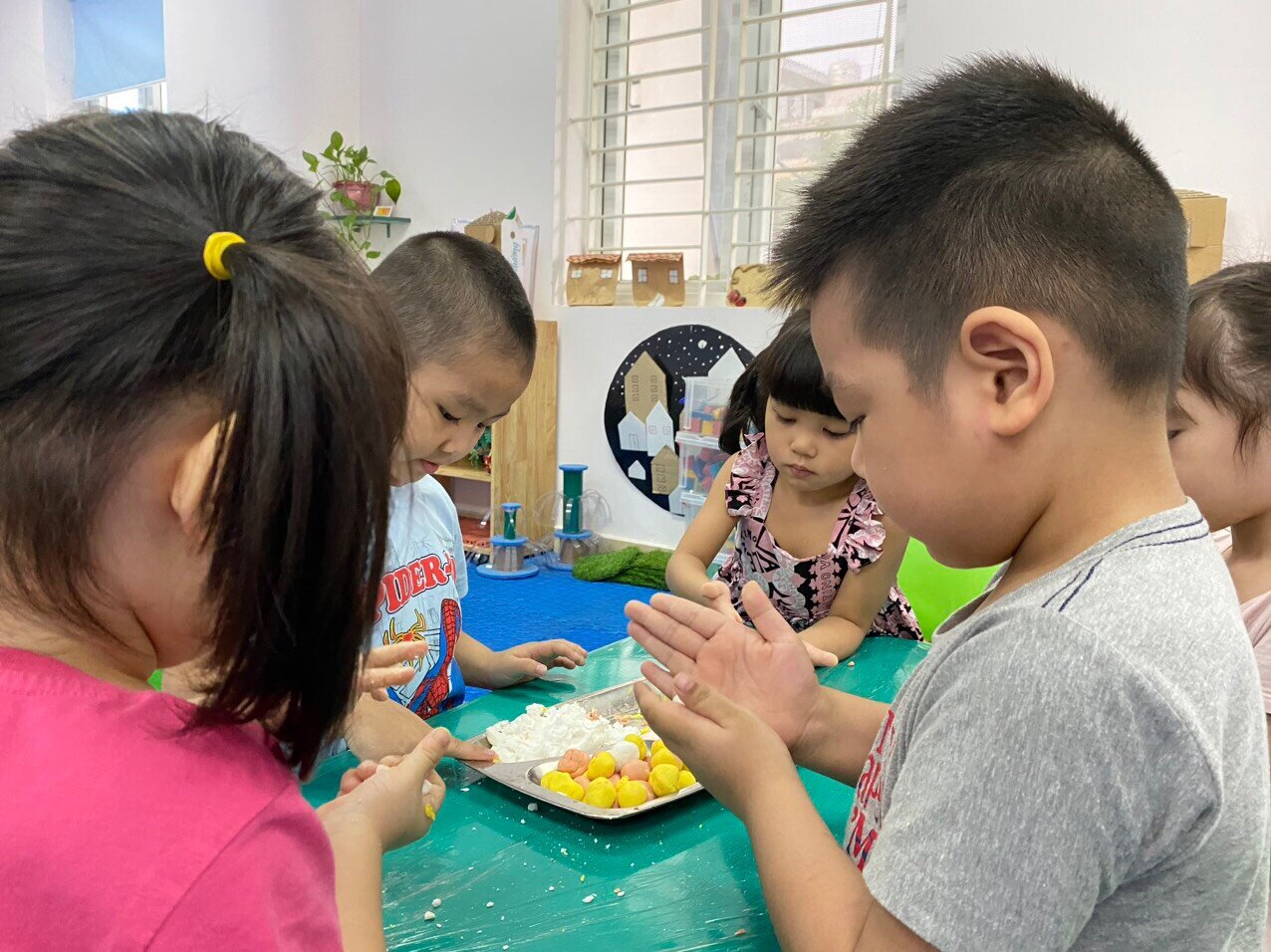 Khối MGB với tết Hàn Thực