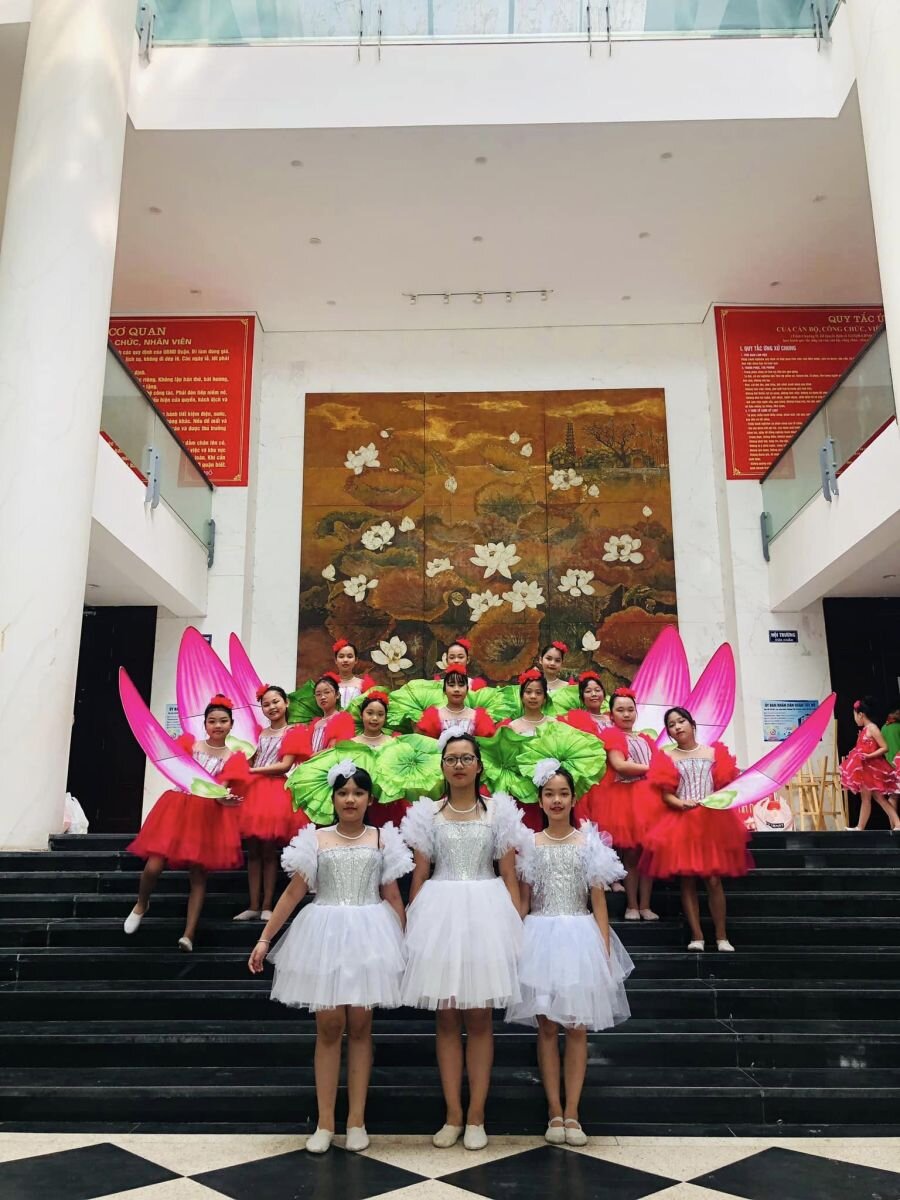  CHÚC MỪNG – VINH DỰ - TỰ HÀO 