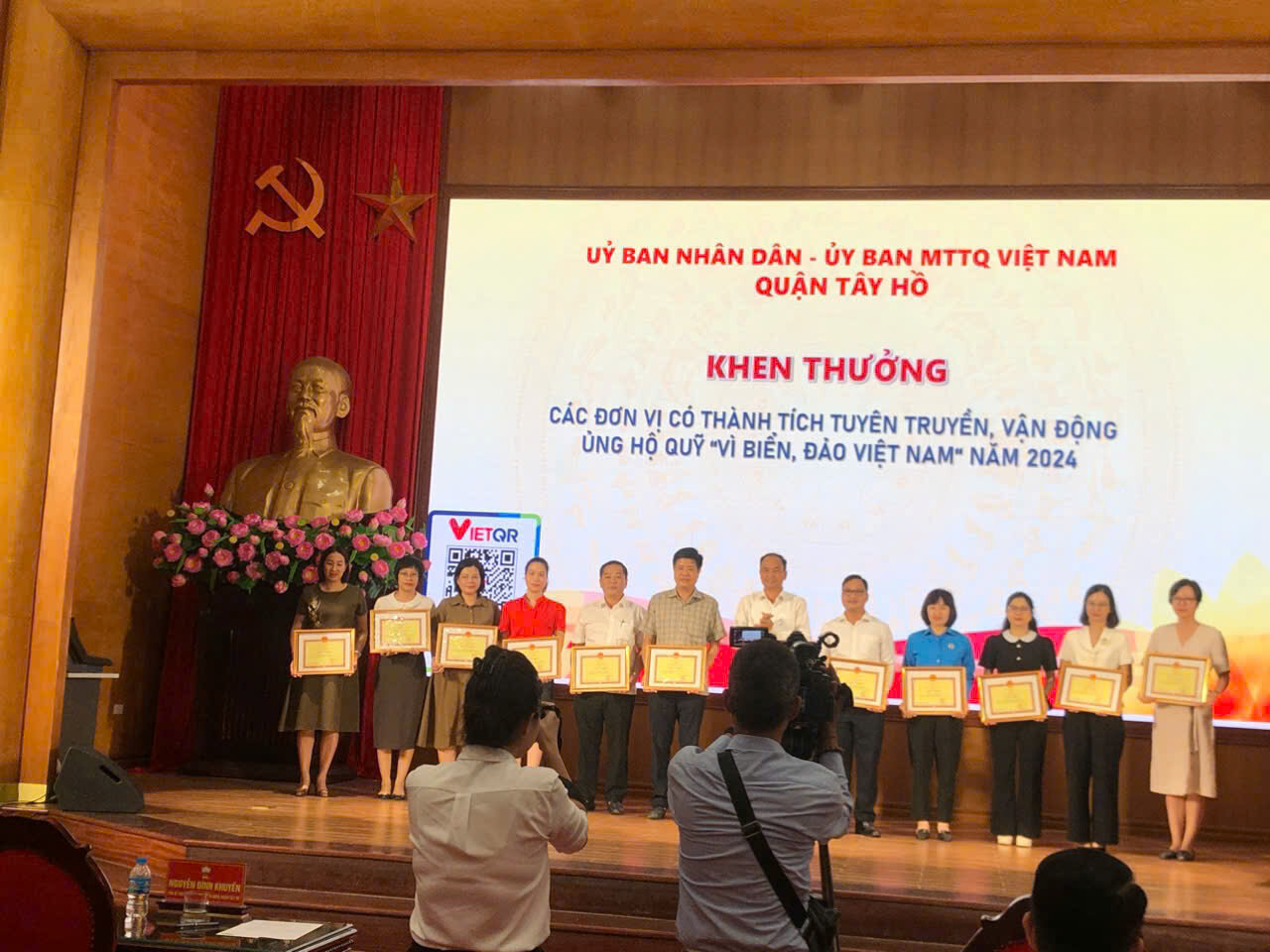 TRƯỜNG TIỂU HỌC PHÚ THƯỢNG VỚI NHỮNG KẾT QUẢ ĐÁNG TỰ HÀO NHÂN DỊP KỶ NIỆM 70 NGÀY GIẢI PHÓNG THỦ ĐÔ (10/10/1954 - 10/10/2024)!