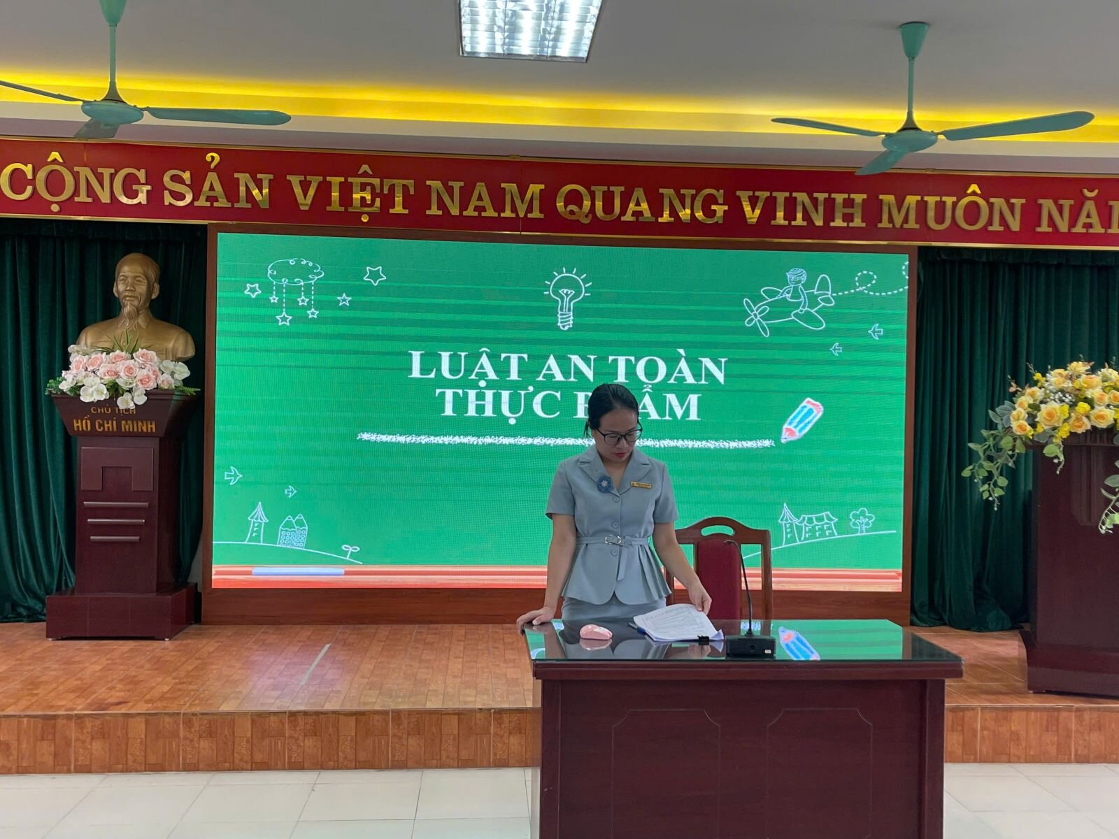 👩‍🍳 TRƯỜNG MẦM NON TỨ LIÊN TỔ CHỨC BỒI DƯỠNG KIẾN THỨC AN TOÀN THỰC PHẨM CHO GIÁO VIÊN-NHÂN VIÊN LÀM CÔNG TÁC BÁN TRÚ NĂM HỌC 2024-2025 🫕🧆🍱