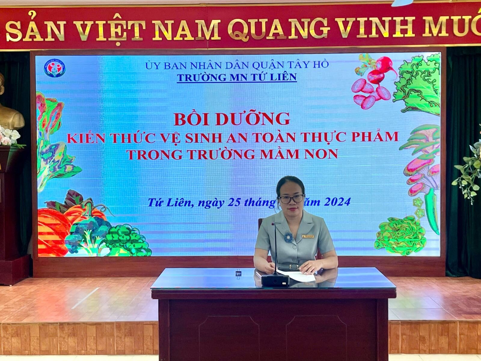 👩‍🍳 TRƯỜNG MẦM NON TỨ LIÊN TỔ CHỨC BỒI DƯỠNG KIẾN THỨC AN TOÀN THỰC PHẨM CHO GIÁO VIÊN-NHÂN VIÊN LÀM CÔNG TÁC BÁN TRÚ NĂM HỌC 2024-2025 🫕🧆🍱