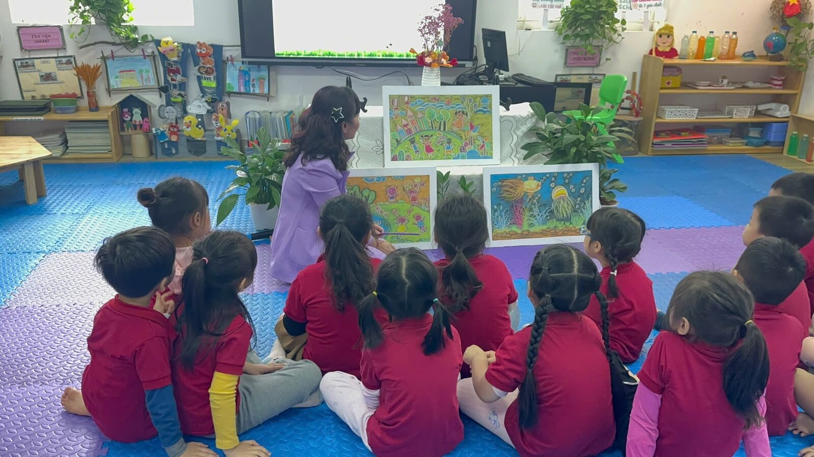 TRƯỜNG MẦM NON TỨ LIÊN TỔ CHỨC KIẾN TẬP CÂC TIẾT ĐẠT GIẢI CAO TRONG HỘI THI GIÁO VIÊN GIỎI CẤP TRƯỜNG NĂM HỌC 2024 - 2025