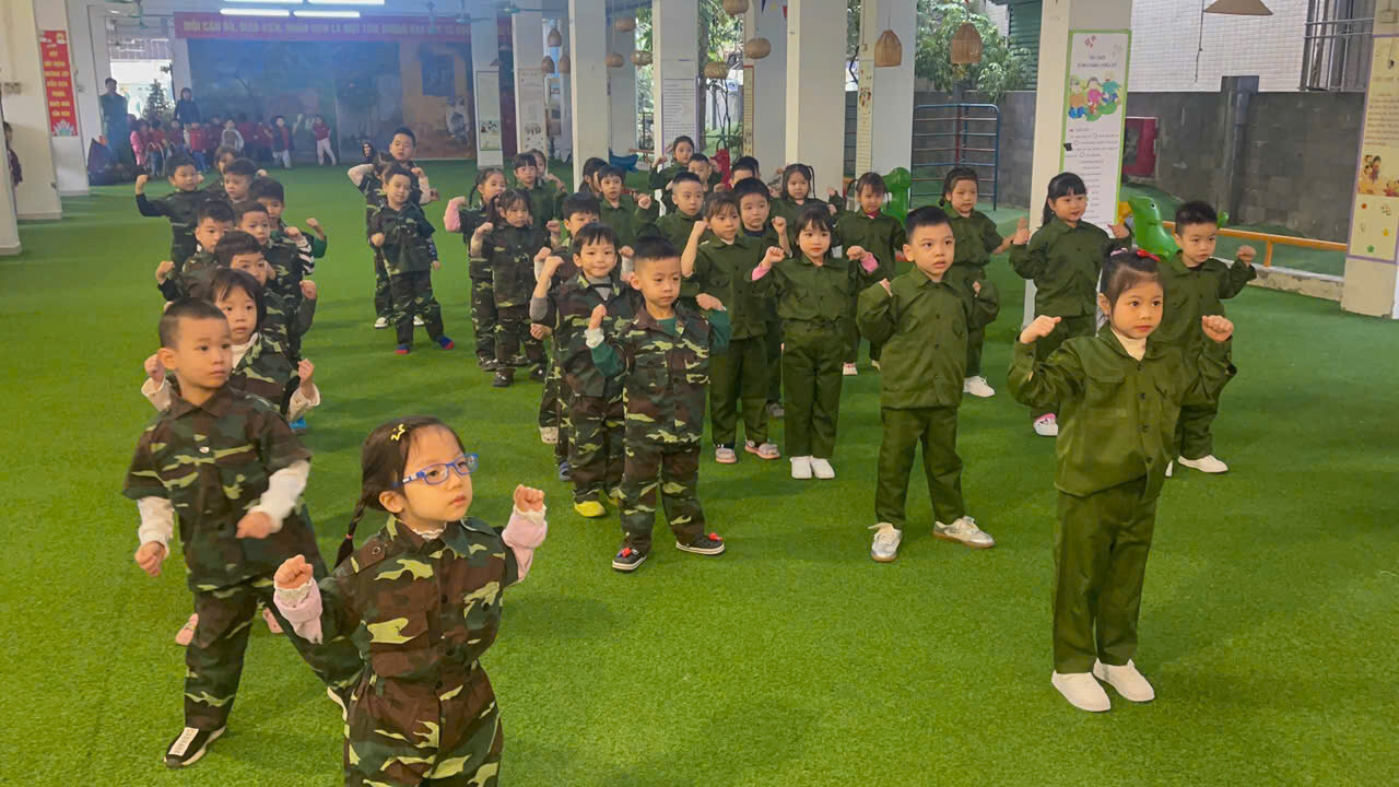 TRƯỜNG MẦM NON TỨ LIÊN PHỐI HỢP VỚI CÔNG TY GOKIDS TỔ CHỨC NGÀY HỘI THỂ THAO CHÀO MỪNG NGÀY THÀNH LẬP QUÂN ĐỘI NHÂN DÂN VIỆT NAM 22/12