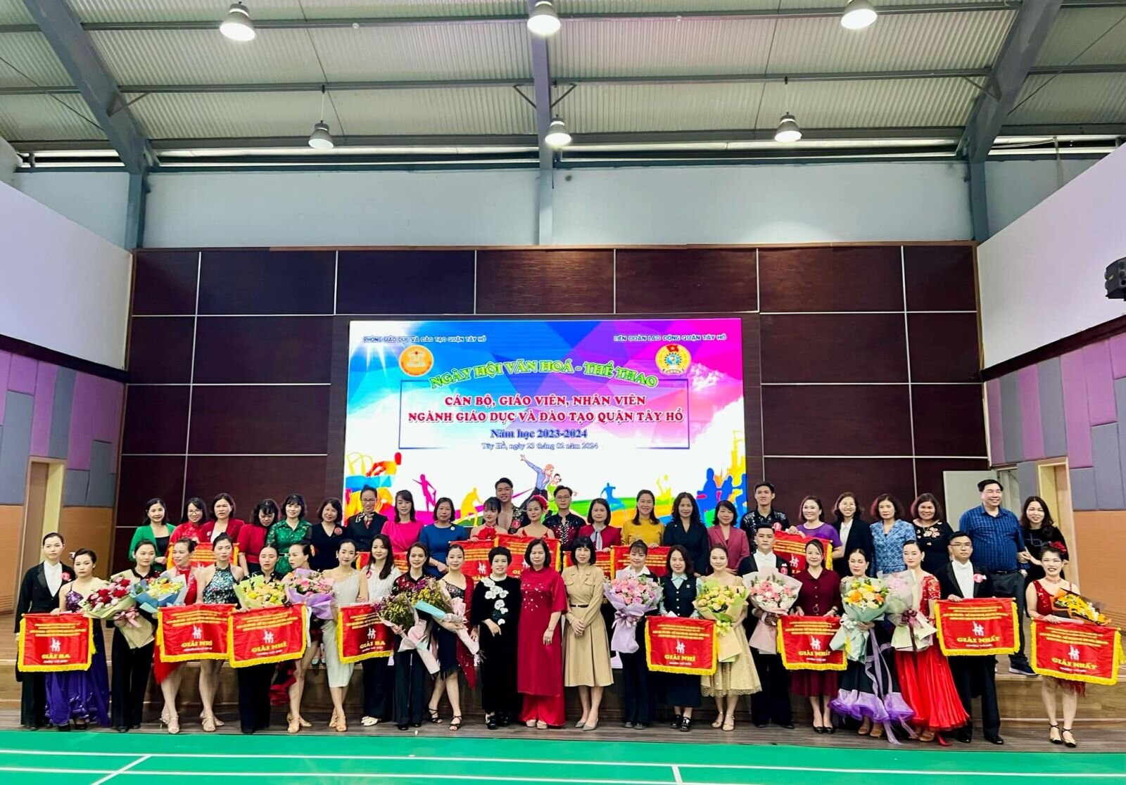 Ngày hội Văn hóa - thể thao cán bộ, giáo viên, nhân viên ngành Giáo dục và Đào tạo quận Tây Hồ năm học 2023 - 2024