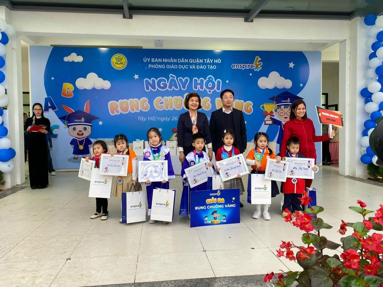 Các bé học sinh trường Mầm non Tứ Liên tham gia Ngày hội 