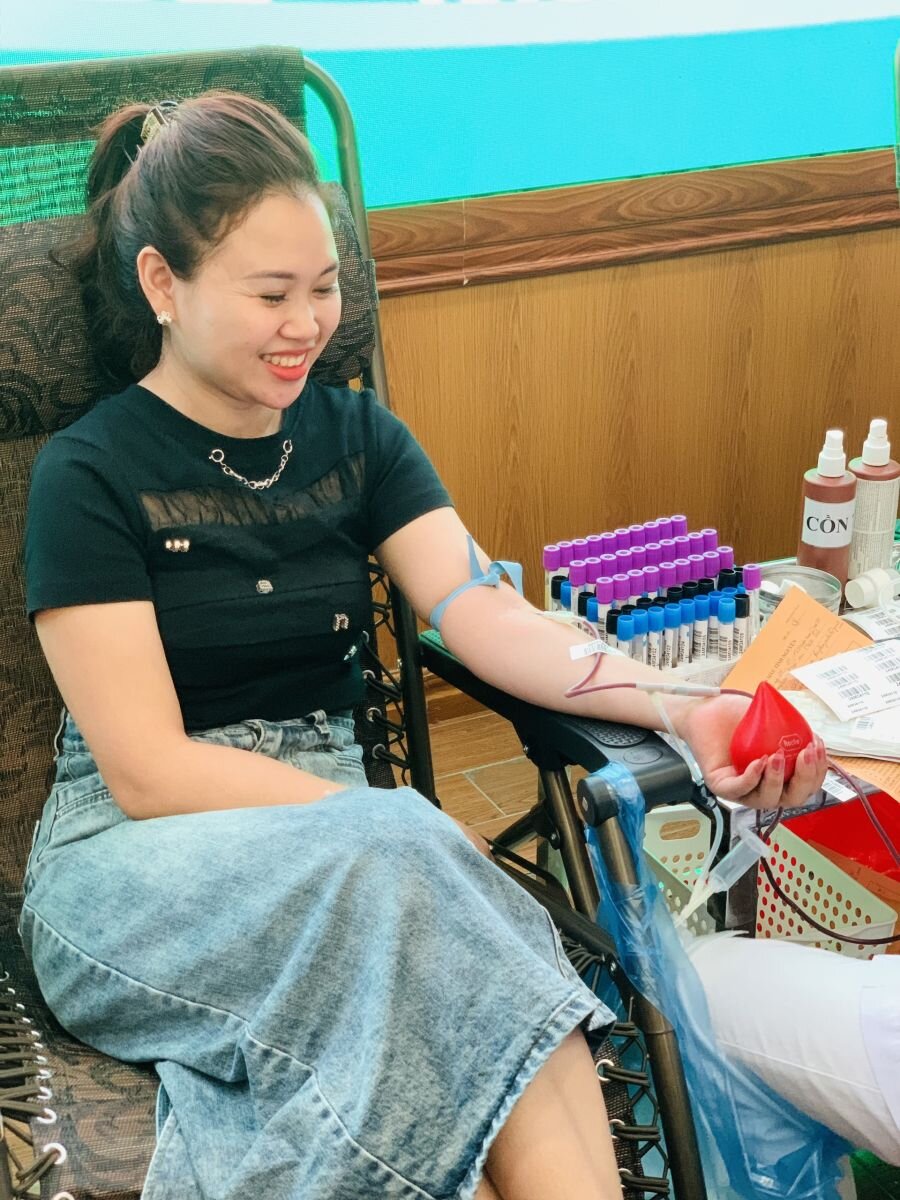 CB-GV-NV TRƯỜNG MN NHẬT TÂN THAM GIA 