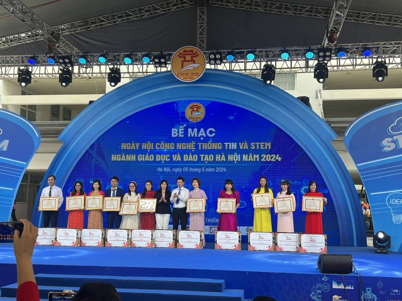 💿 TRƯỜNG MN QUANG AN THAM GIA NGÀY HỘI CÔNG NGHỆ THÔNG TIN VÀ STEM NGÀNH GIÁO DỤC VÀ ĐÀO TẠO HÀ NỘI NĂM 2024📱