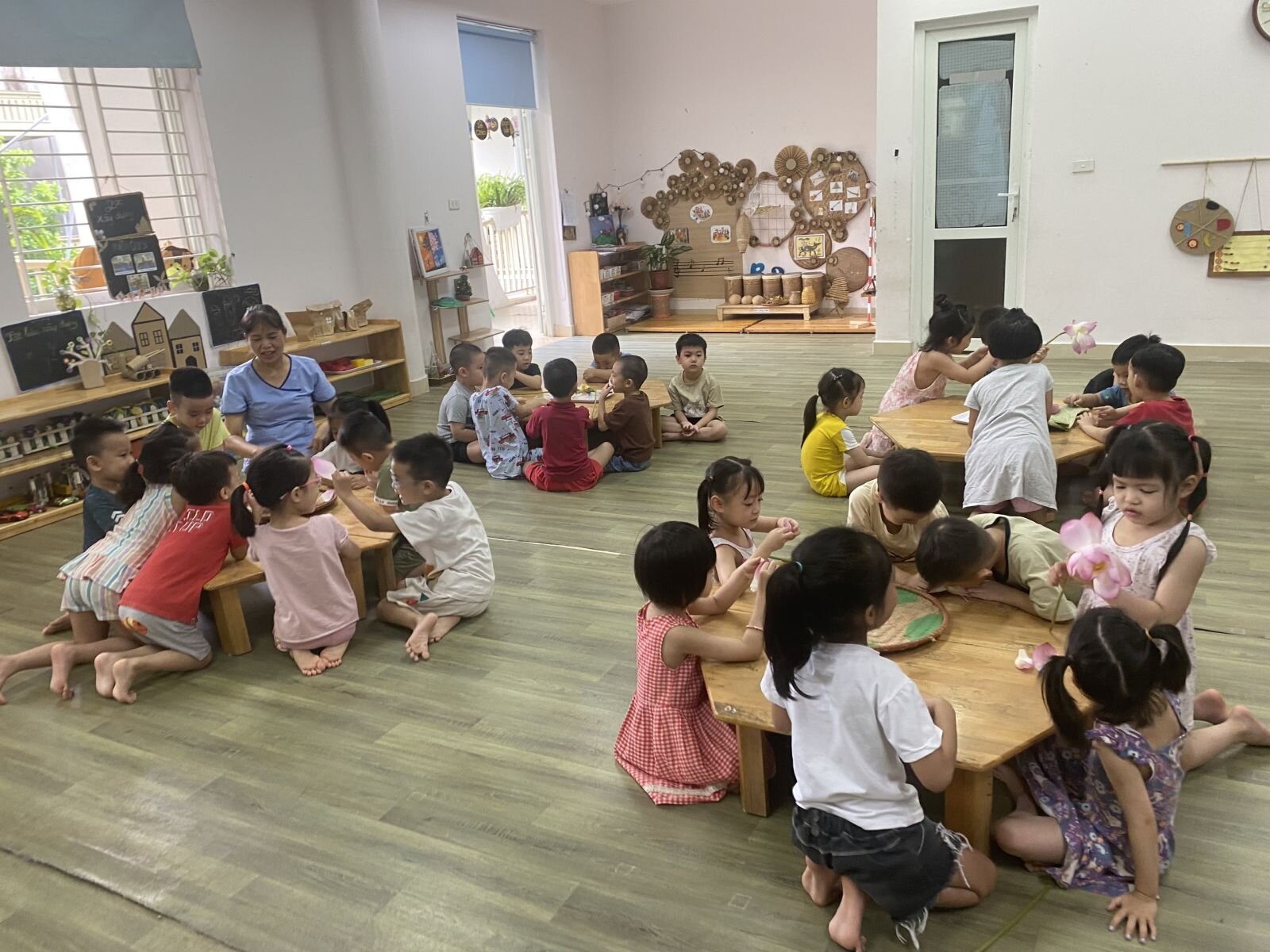 Khám phá Hoa Sen - Khối mẫu giáo nhỡ