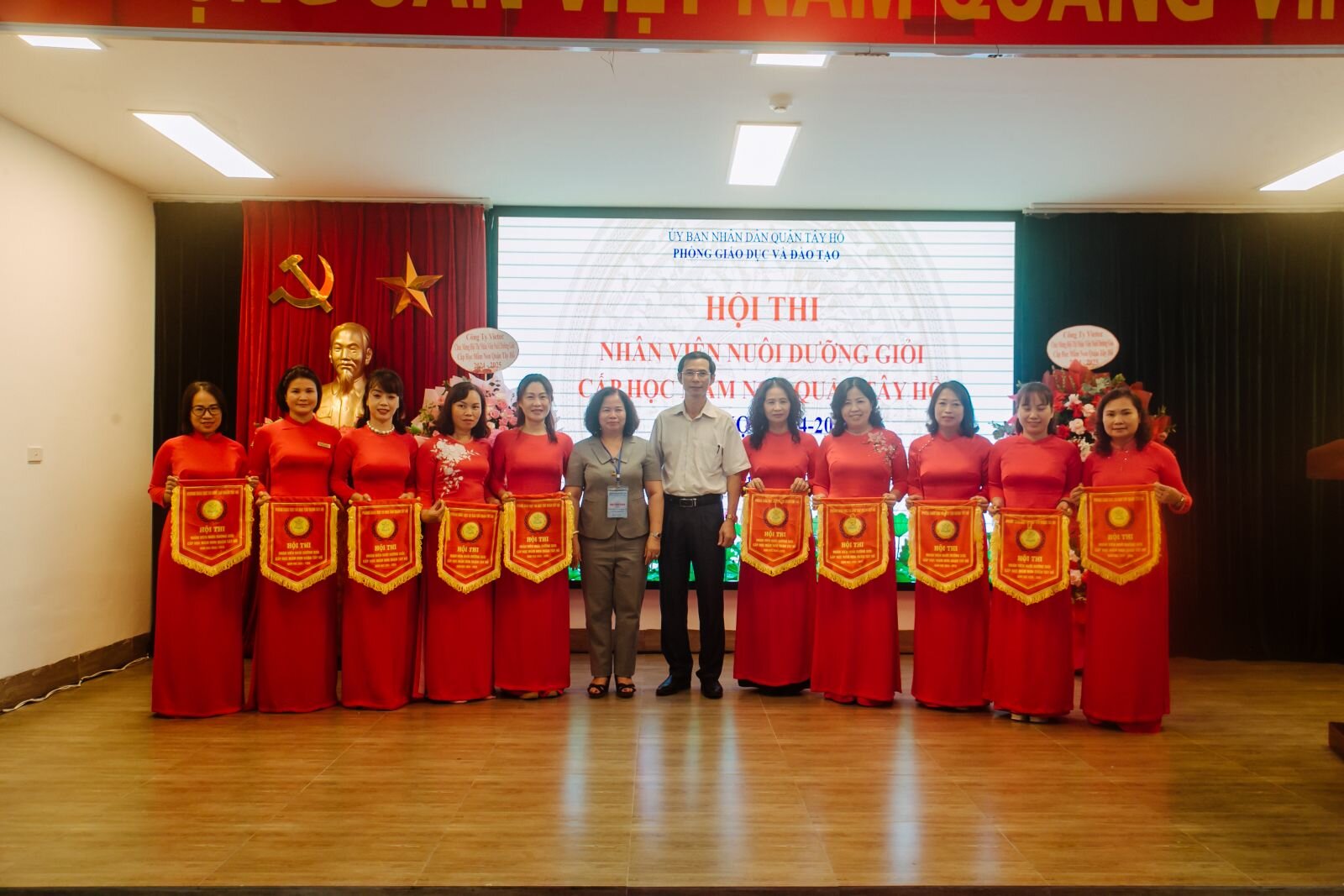 TRƯỜNG MẦM NON ĐOÀN THỊ ĐIỂM THAM GIA HỘI THI “NHÂN VIÊN NUÔI DƯỠNG GIỎI” CẤP HỌC MẦM NON QUẬN TÂY HỒ NĂM HỌC 2024- 2025