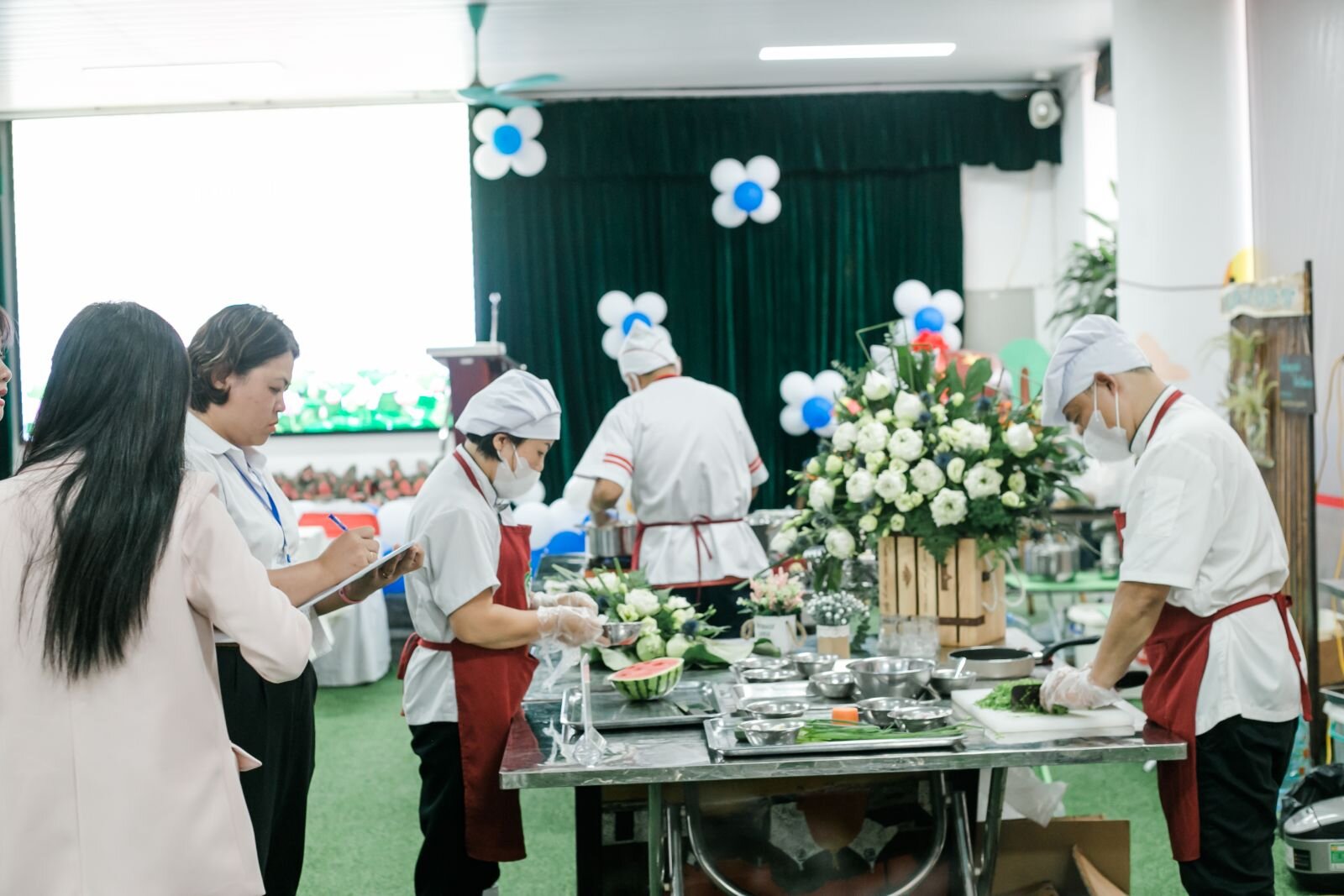 TRƯỜNG MẦM NON ĐOÀN THỊ ĐIỂM THAM GIA HỘI THI “NHÂN VIÊN NUÔI DƯỠNG GIỎI” CẤP HỌC MẦM NON QUẬN TÂY HỒ NĂM HỌC 2024- 2025