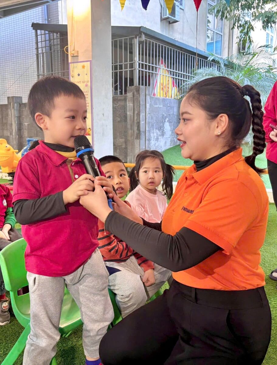 NGÀY HỘI TRẢI NGHIỆM KĨ NĂNG SỐNG TẠI TRƯỜNG MẦM NON TỨ LIÊN VỚI CHỦ ĐỀ “KĨ NĂNG PHÒNG TRÁNH NGUY CƠ BỊ NGỘ ĐỘC TỪ ĐỒ ĂN ĐỒ UỐNG KHÔNG AN TOÀN”