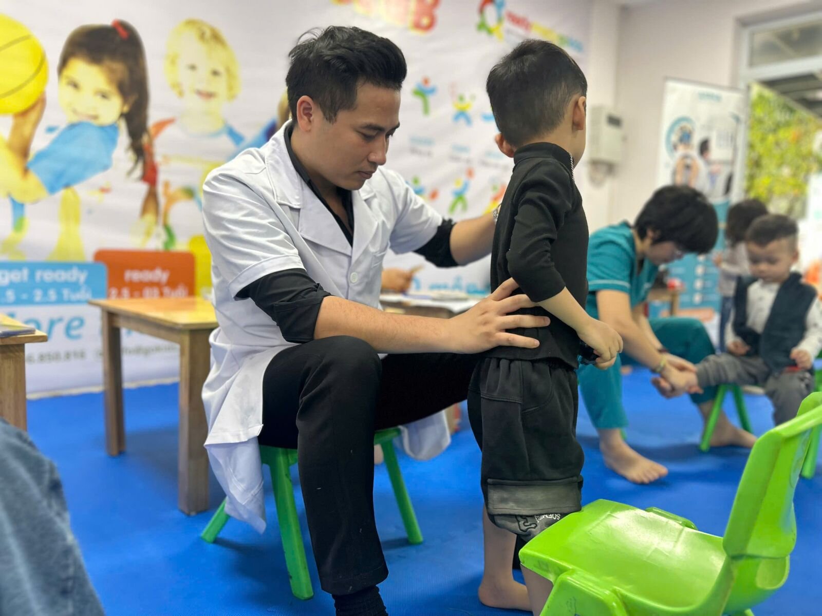 TRƯỜNG MẦM NON TỨ LIÊN PHỐI HỢP CÙNG CÔNG TY CỔ PHẦN CÔNG NGHỆ Y HỌC DR DFIT TỎ CHỨC KHÁM 