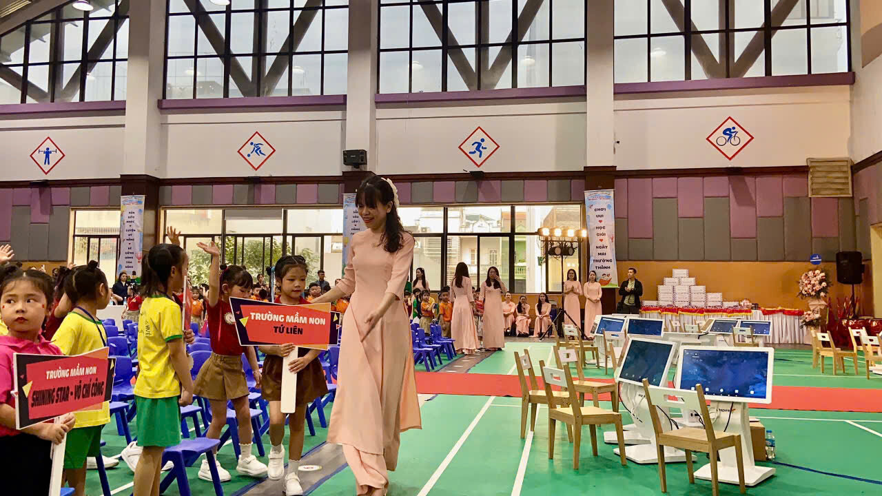 TRƯỜNG MẦM NON TỨ LIÊN THAM GIA LIÊN HOAN BÉ KHỎE BÉ NGOAN CẤP HỌC MẦM NON QUẬN TÂY HỒ NĂM HỌC 2024- 2025