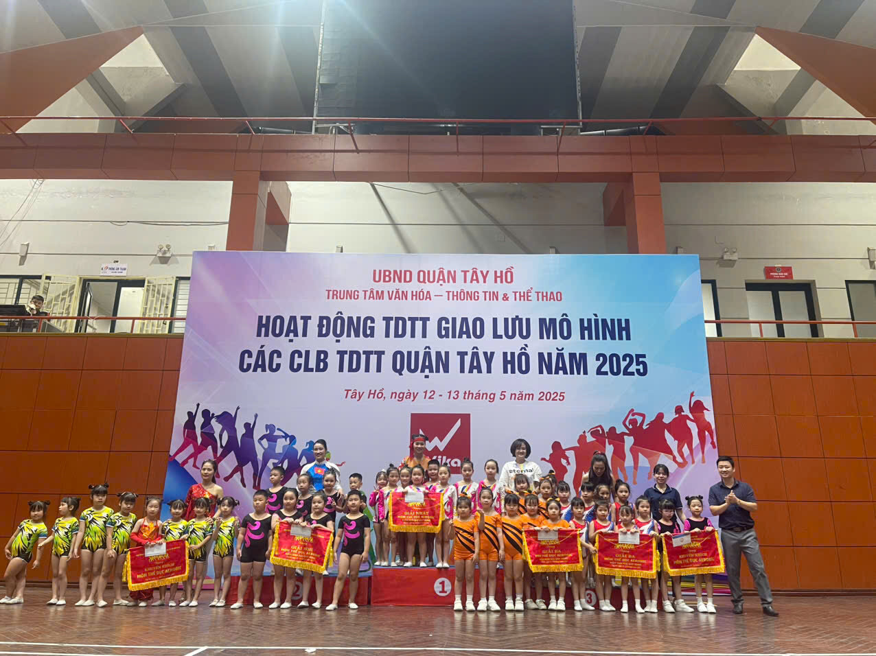 TRƯỜNG MẦM NON TỨ LIÊN THAM GIA NGÀY HỘI VĂN HÓA- THỂ THAO, GIAO LƯU MÔ HÌNH CÁC CÂU LẠC BỘ VĂN HÓA VĂN NGHỆ- THỂ THAO QUẬN TÂY HỒ NĂM 2025