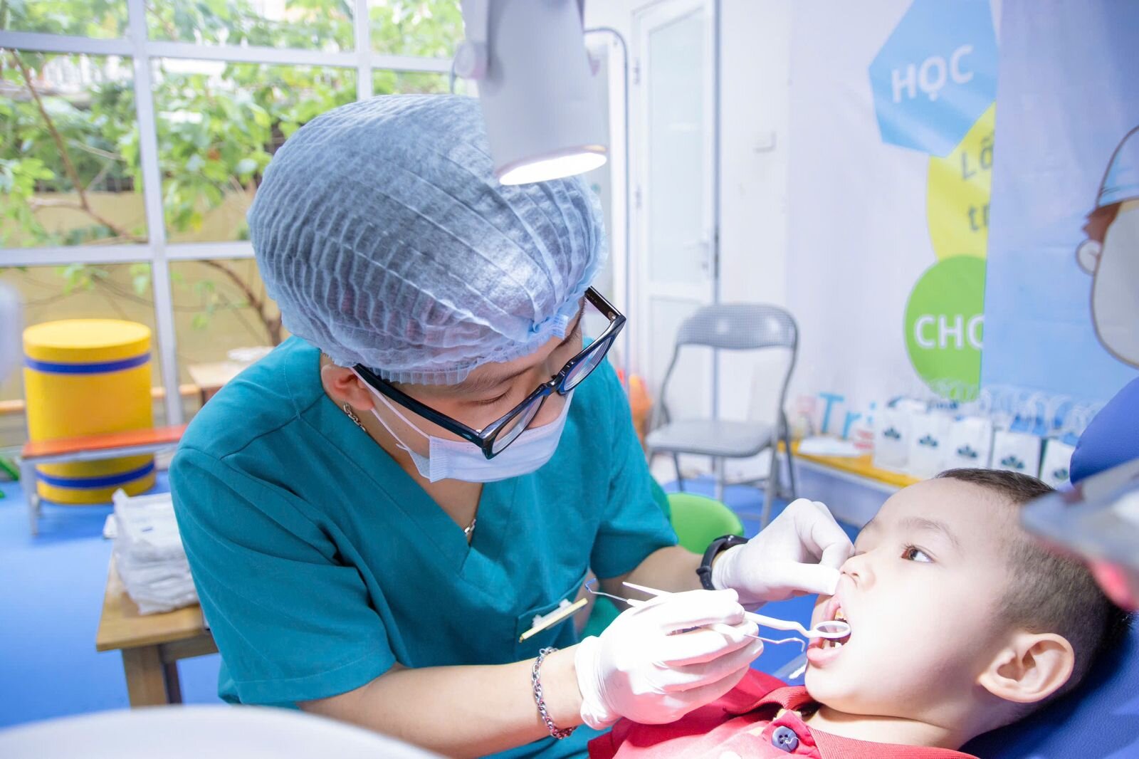 TRƯỜNG MẦM NON TỨ LIÊN PHỐI KẾT HỢP VỚI TRUNG TÂM NHA KHOA QUỐC TẾ OSWIN TỔ CHỨC CHƯƠNG TRÌNH