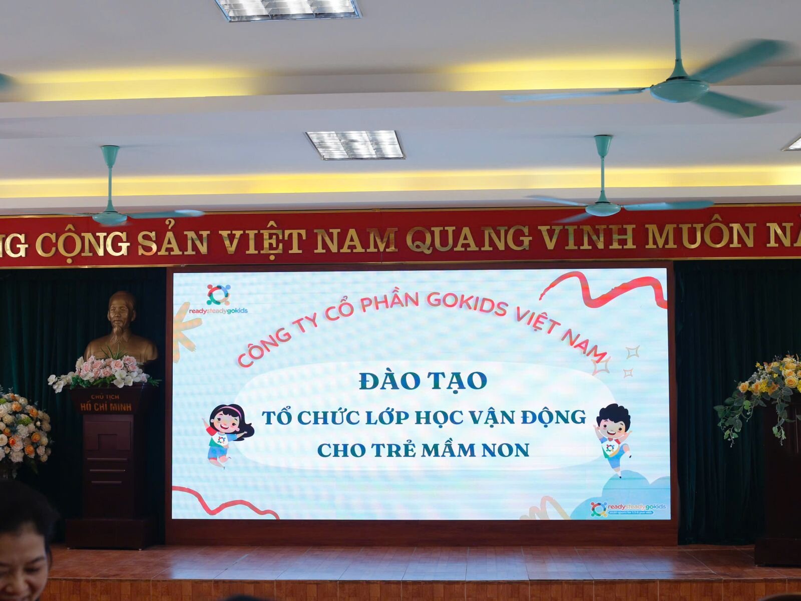 TRƯỜNG MẦM NON TỨ LIÊN PHỐI HỢP CÙNG CÔNG TY GOKIDS VIỆT NAM TỔ CHỨC BỒI DƯỠNG CHUYÊN MÔN CHUYÊN ĐỀ “TỔ CHỨC LỚP HỌC VẬN ĐỘNG CHO TRẺ MẦM NON”