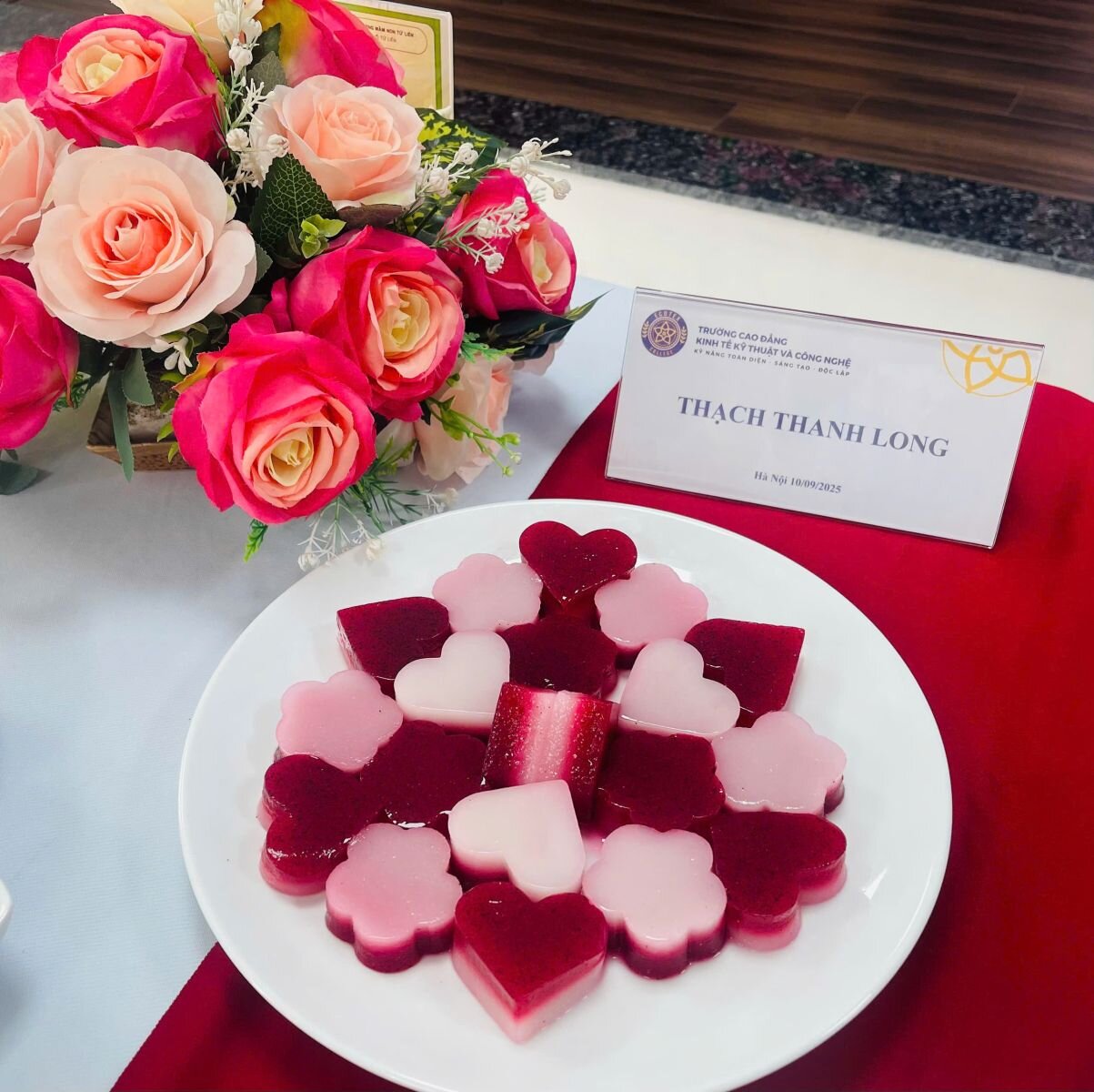 TRƯỜNG MẦM NON TỨ LIÊN TỔ CHỨC LỚP BỒI DƯỠNG CHUYÊN MÔN NGHIỆP VỤ CHO ĐỘI NGŨ NHÂN VIÊN NUÔI DƯỠNG NĂM HỌC 2025-2026