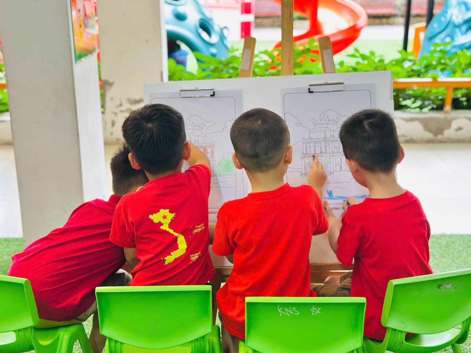 🌈TRƯỜNG MẦM NON TỨ LIÊN PHỐI HỢP VỚI TRUNG TÂM NOVASTAR TỔ CHỨC FESTIVAL KỸ NĂNG SỐNG MỪNG MÙA TỰU TRƯỜNG (2025-2026) - CHỦ ĐỀ “NGÀY HỘI NGHỀ NGHIỆP’’