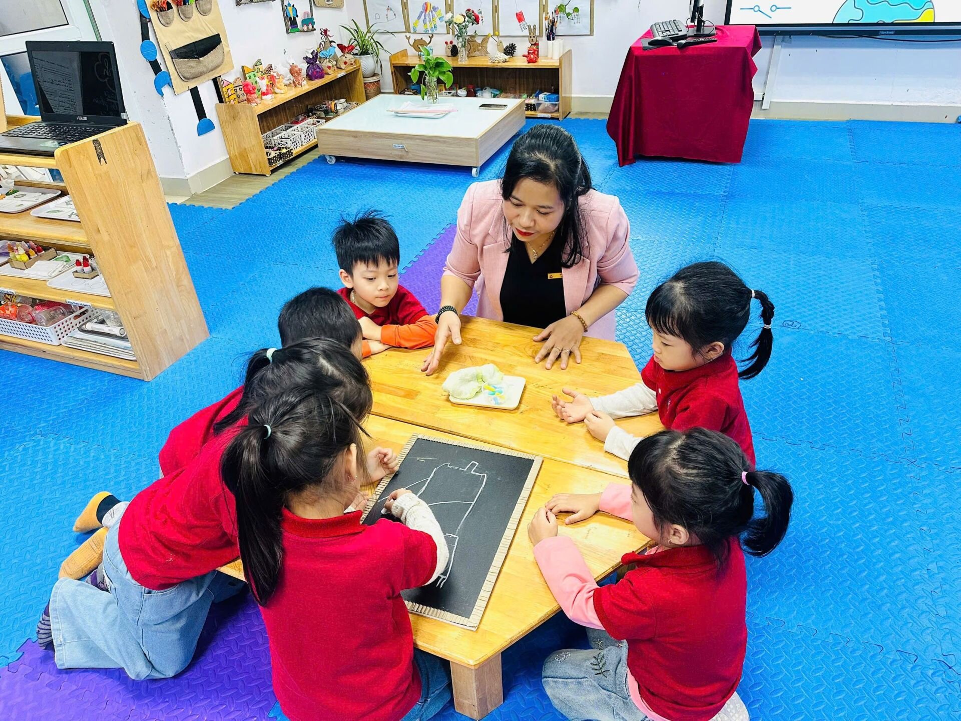 z7335516282409_125f061bd352796e6fe9432944cb7f1c